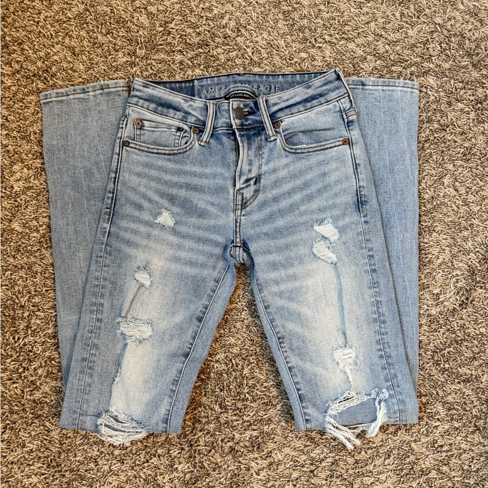 American Eagle Outfitters Light Blue Distressed Jeans